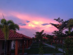 Nong Song Hong sunset-Cheunjai Resort