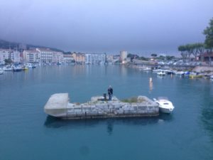 Sete - Man getting ready to fish