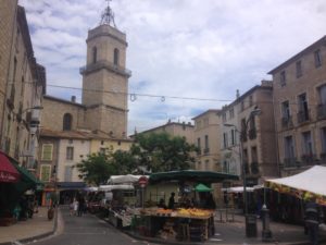 Pèzenas market