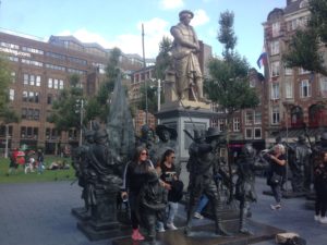 Rembrandt statue on Rembrandtplein