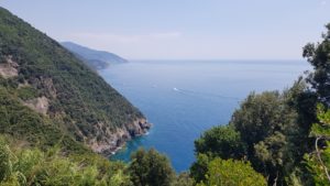 The trail between Monterosso al Mare and Vernazza