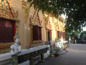 Phra Phutthabat Chamlong Khao Hua Chuk