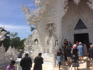 Wat Rong Khun - White temple