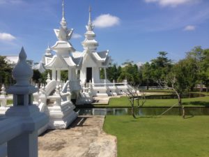 Wat Rong Khun - White temple