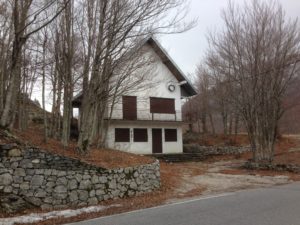 Another lonely house in the mountains