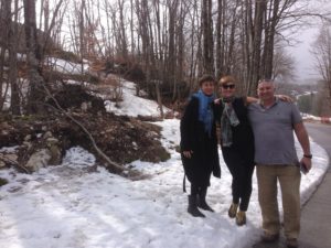 Adri, Marina and Steve in the snow