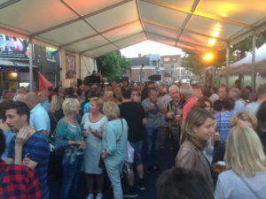 Weesp - Sluis en Bruggen feest, lates in the evening