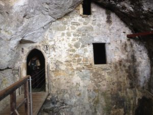 Predjama castle